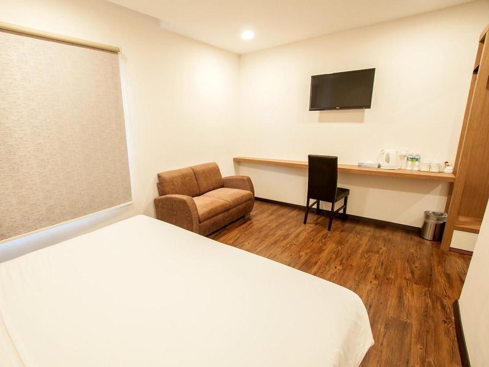 Nagoya Inn Hotel Kuah Kültér fotó
