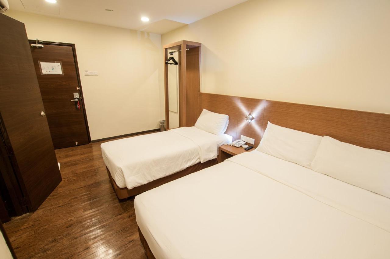 Nagoya Inn Hotel Kuah Kültér fotó