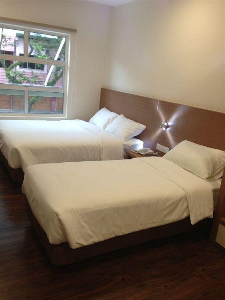 Nagoya Inn Hotel Kuah Kültér fotó