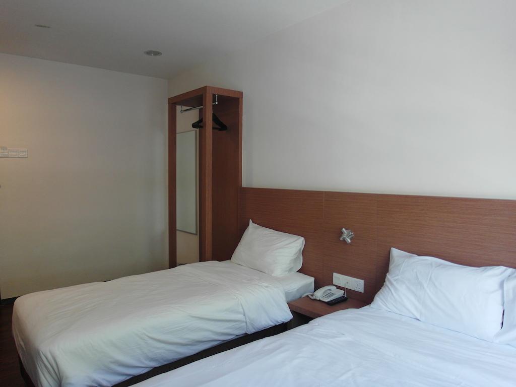 Nagoya Inn Hotel Kuah Kültér fotó