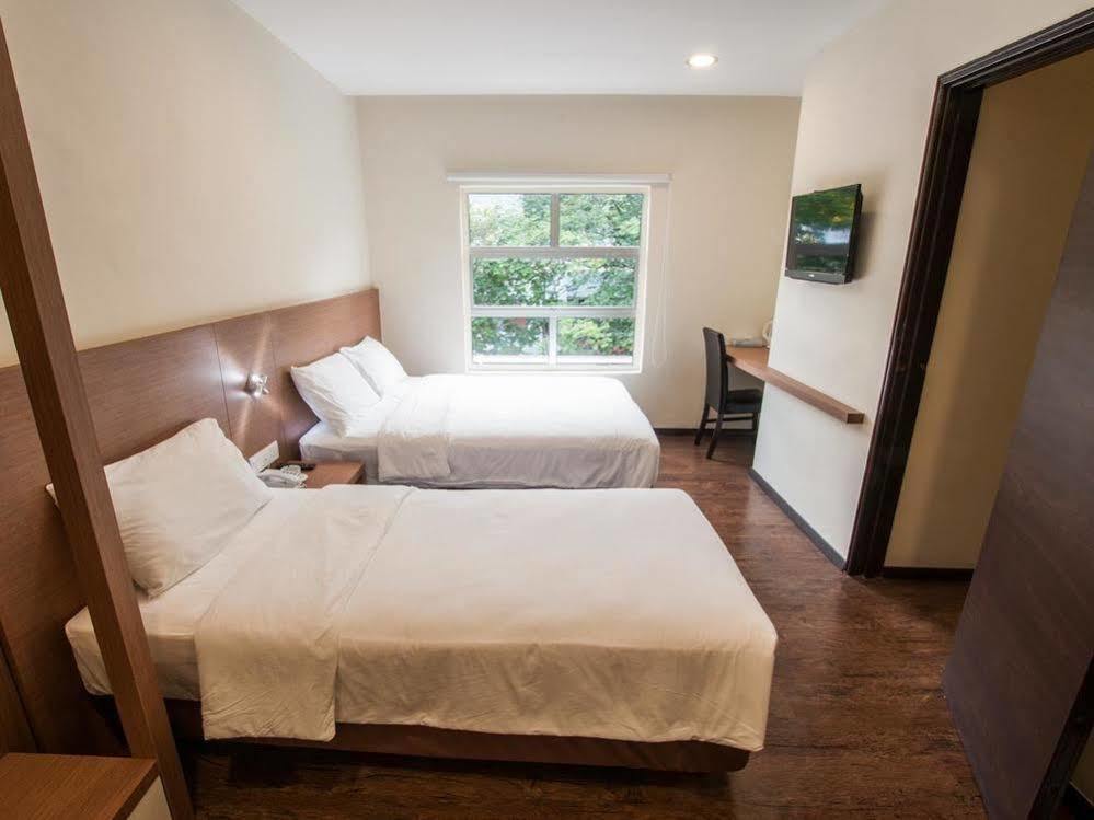 Nagoya Inn Hotel Kuah Kültér fotó