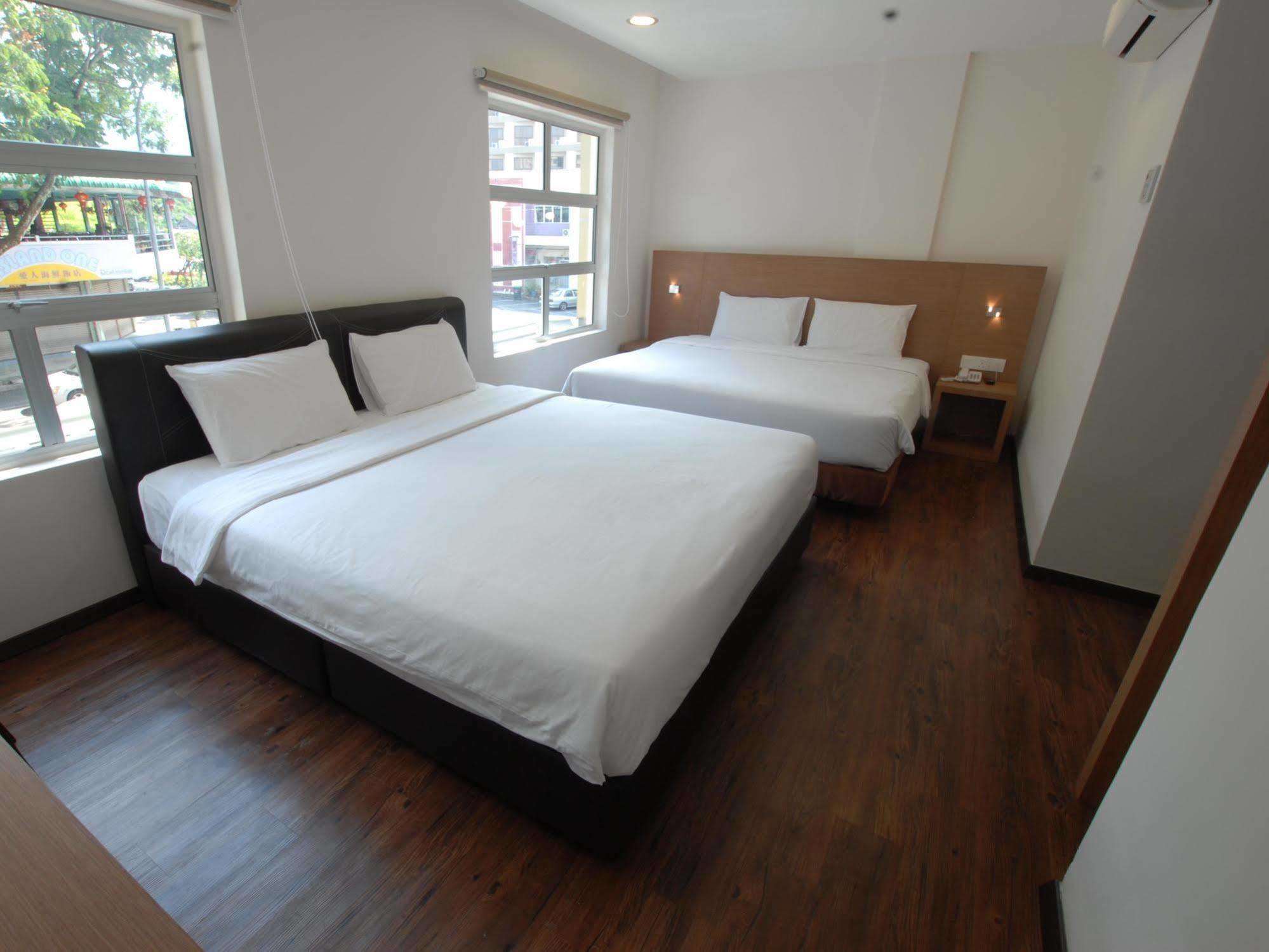 Nagoya Inn Hotel Kuah Kültér fotó